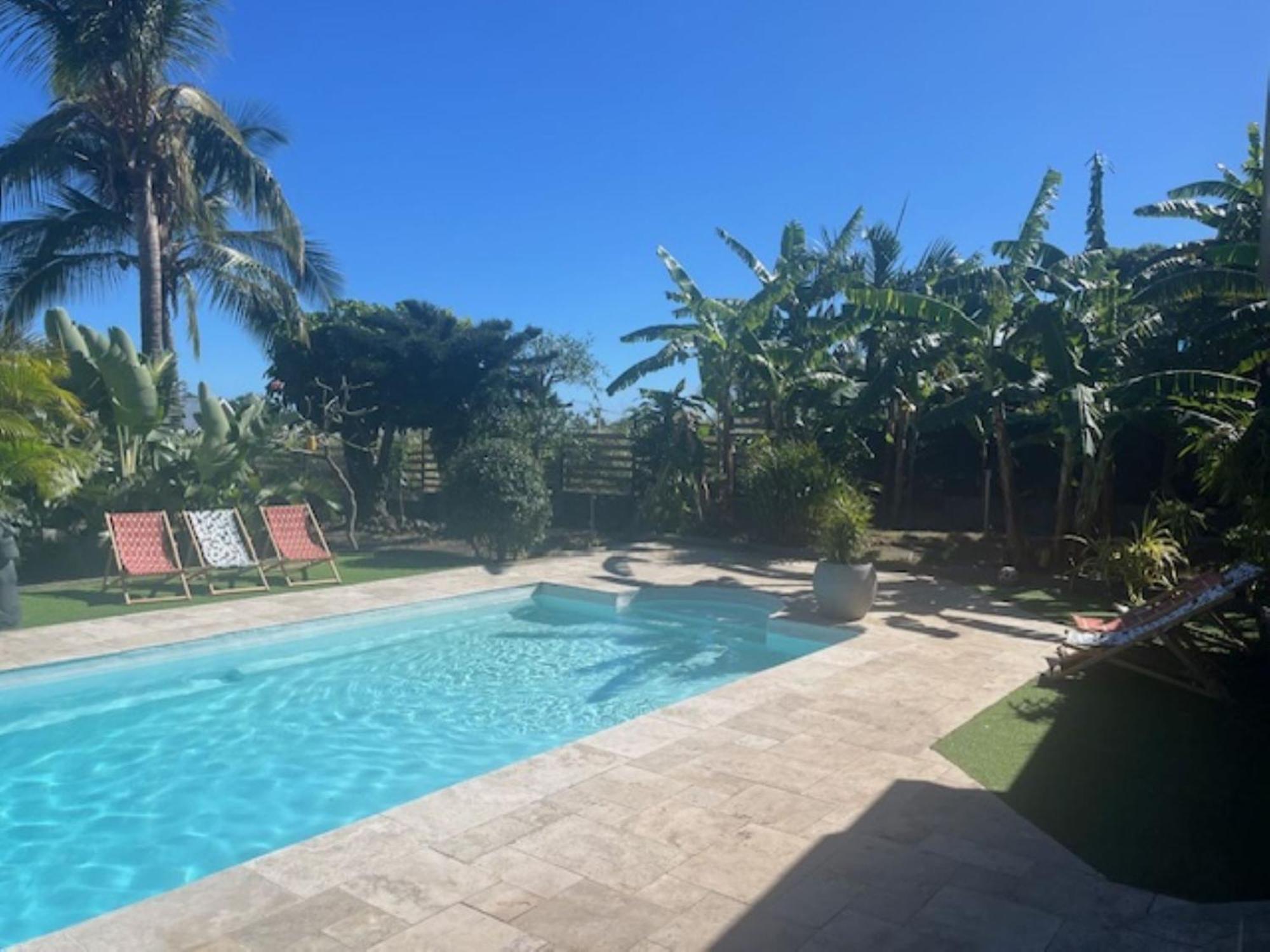 La Bananeraie Apt 35M2 Piscine Jardin Tropical Parking Prive Saint-Leu Luaran gambar